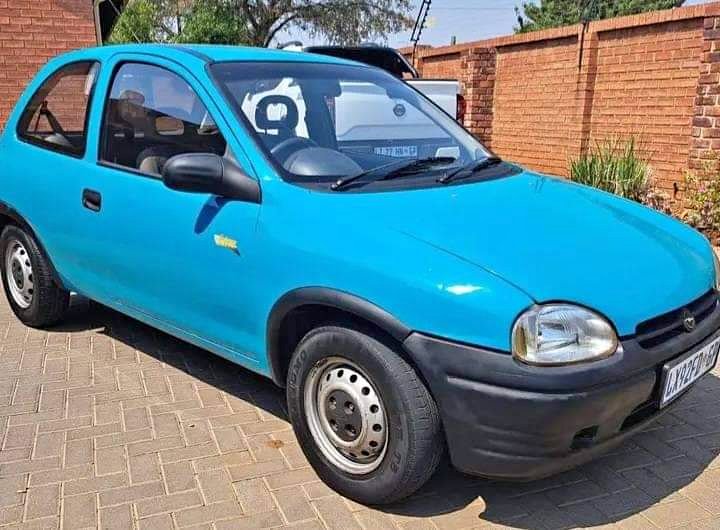 2006 Opel corsa