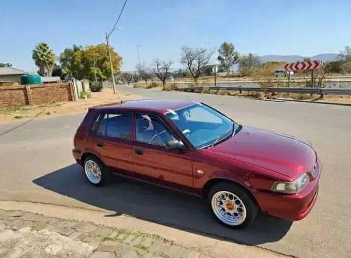 TOYOTA TAZZ 1.3