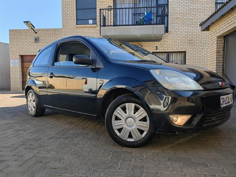 2005 FORD FIESTA 1.6i